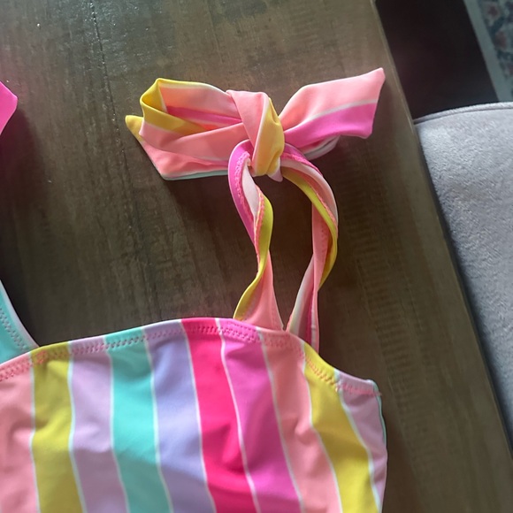 COPY - Swimsuit Shade critters girls size 6 stripes colors summer pink swimsuit - Picture 3 of 5